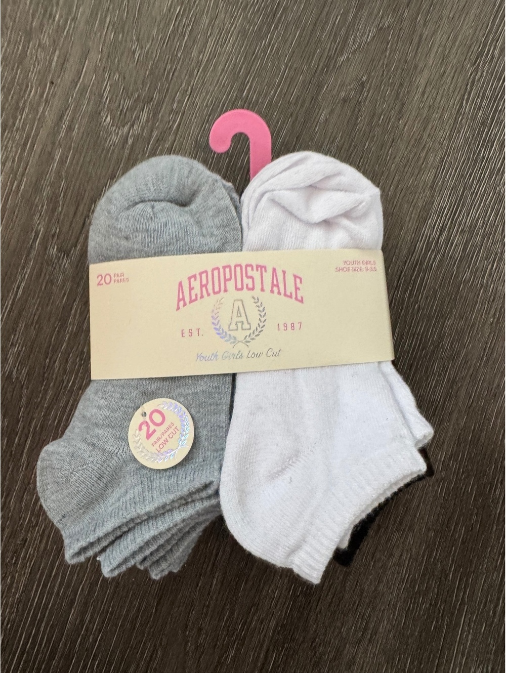 Aeropostale 20 Pack Girls Low Cut Socks Gray and White [COPY]